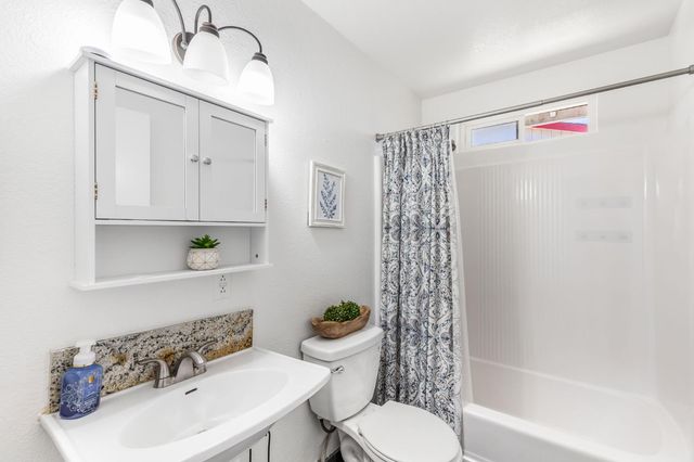 2228 Pierre Ave, Sacramento, CA 95832
