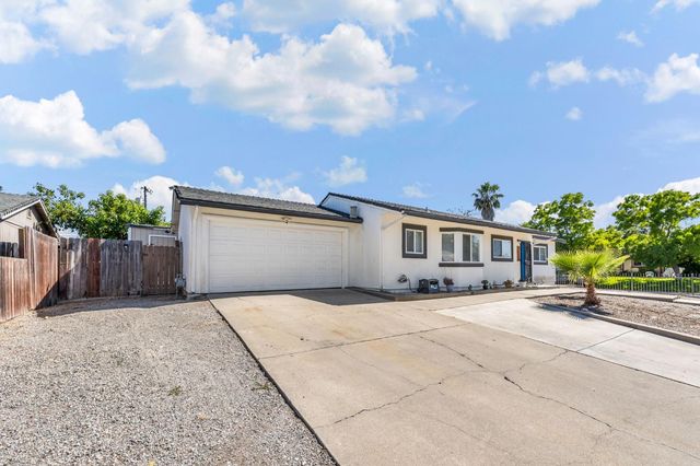 2228 Pierre Ave, Sacramento, CA 95832