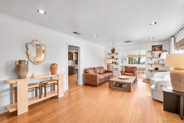 214 Kens, El Cajon, CA 92021