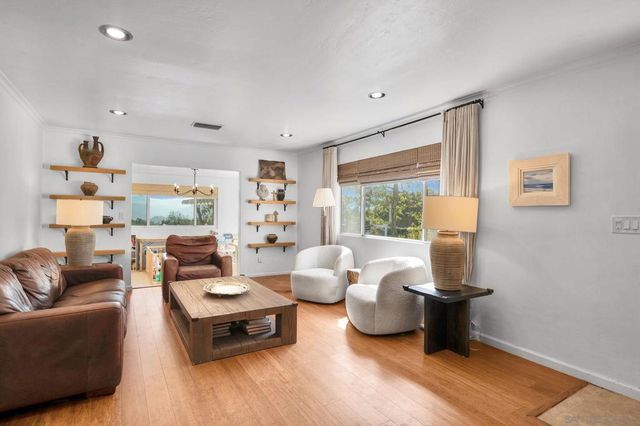 214 Kens, El Cajon, CA 92021