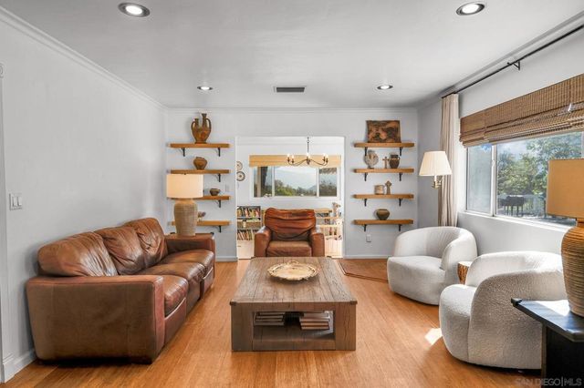 214 Kens, El Cajon, CA 92021