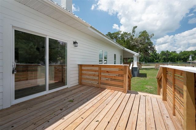 18996 CHARLOTTE AVENUE, Brooker, FL 32622
