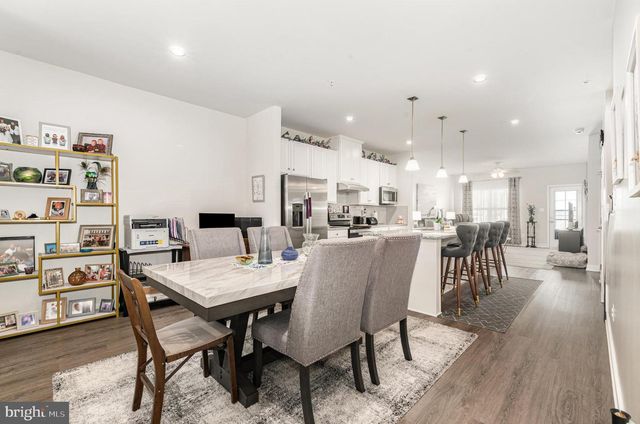 2268 CAROLINE LN, Harrisburg, PA 17110