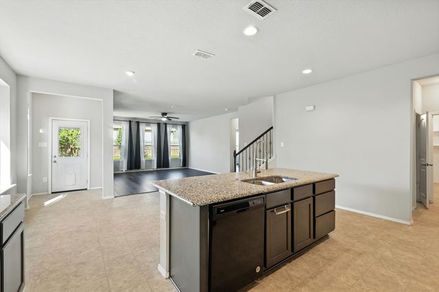 7717 Lake Vista Way, Fort Worth, TX 76179