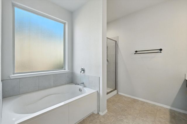 7717 Lake Vista Way, Fort Worth, TX 76179