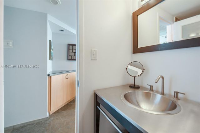 1000 West Ave 712, Miami Beach, FL 33139