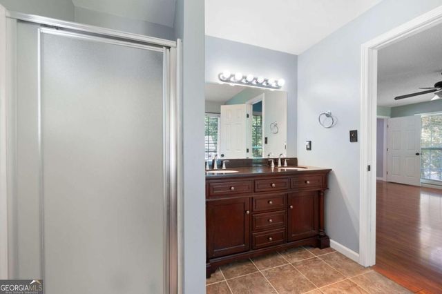 40 Stratford Drive, Douglasville, GA 30134