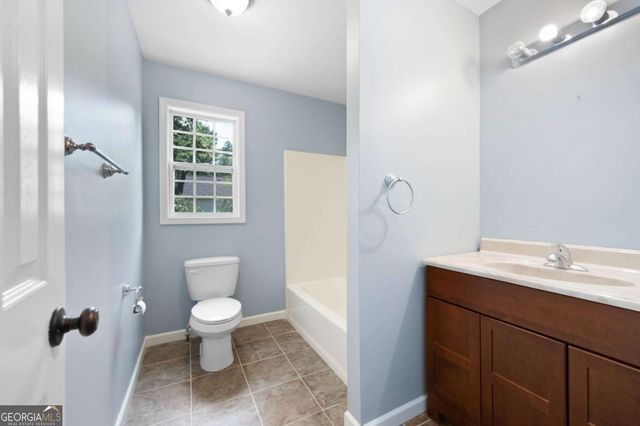 40 Stratford Drive, Douglasville, GA 30134