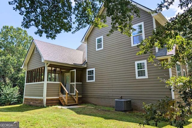 40 Stratford Drive, Douglasville, GA 30134