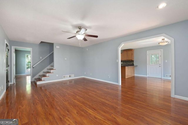 40 Stratford Drive, Douglasville, GA 30134