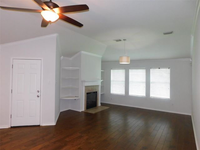 3334 Pebble Beach Lane, Pearland, TX 77584