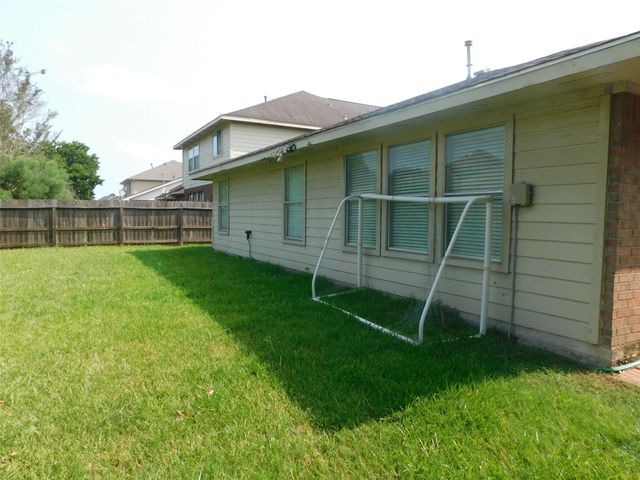 3334 Pebble Beach Lane, Pearland, TX 77584