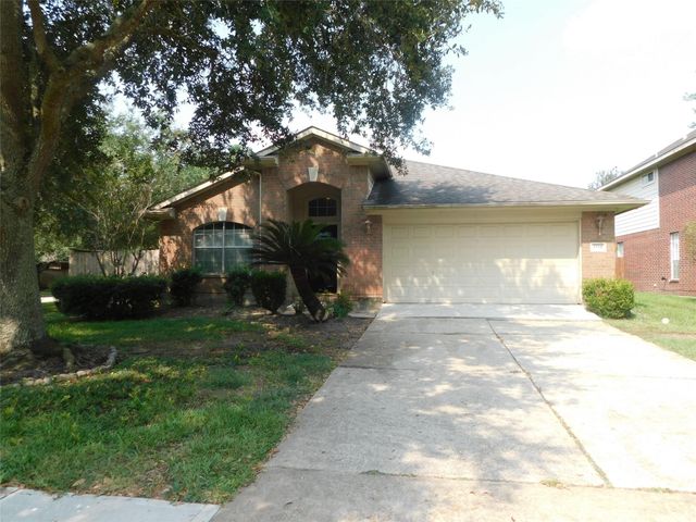 3334 Pebble Beach Lane, Pearland, TX 77584