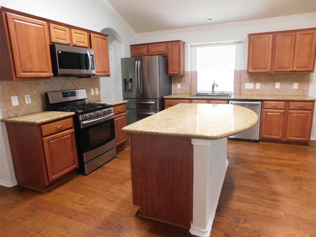 3334 Pebble Beach Lane, Pearland, TX 77584