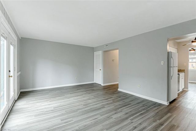 945 Indian CIR, Virginia Beach, VA 23451