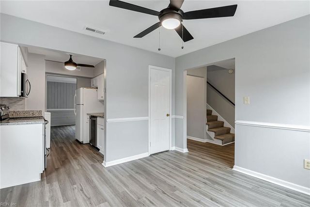 945 Indian CIR, Virginia Beach, VA 23451