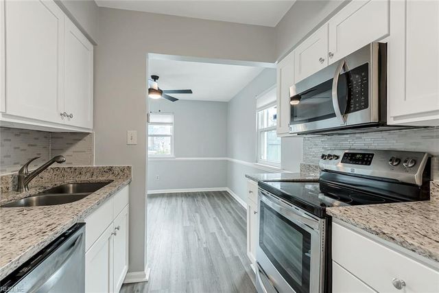 945 Indian CIR, Virginia Beach, VA 23451