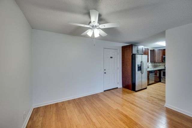 6680 Charlotte Pike Apt C4, Nashville, TN 37209