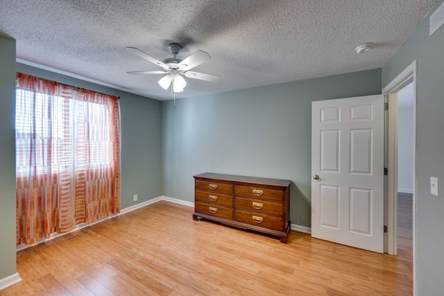 6680 Charlotte Pike Apt C4, Nashville, TN 37209
