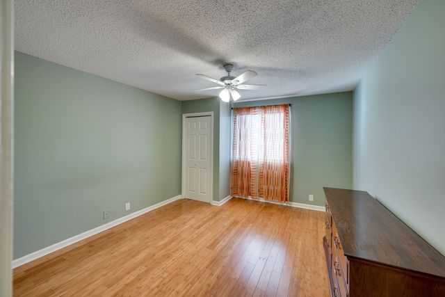 6680 Charlotte Pike Apt C4, Nashville, TN 37209