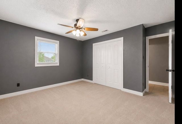 1429 County Road 192, Alvin, TX 77511