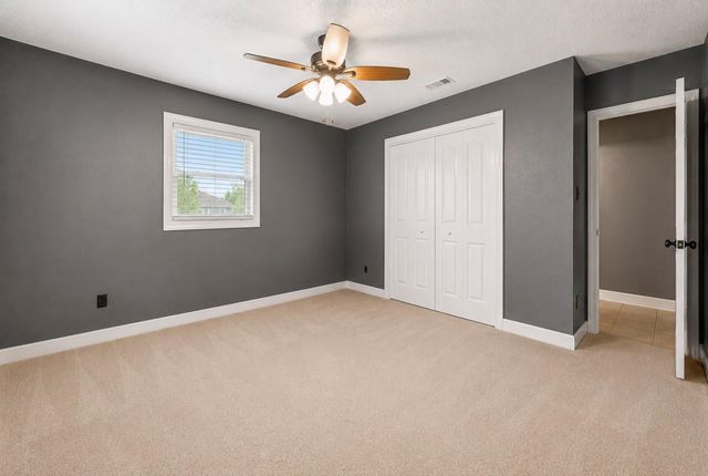 1429 County Road 192, Alvin, TX 77511