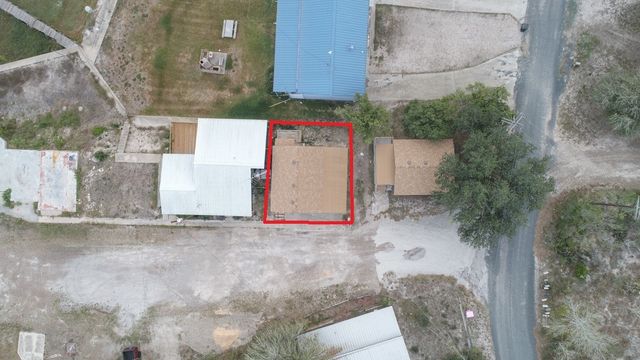 101 White Point Trai, Sandia, TX 78383