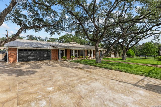 344 Prinz Dr, San Antonio, TX 78213