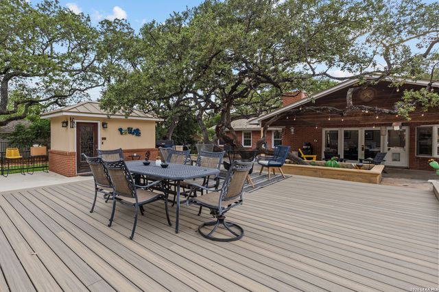 344 Prinz Dr, San Antonio, TX 78213