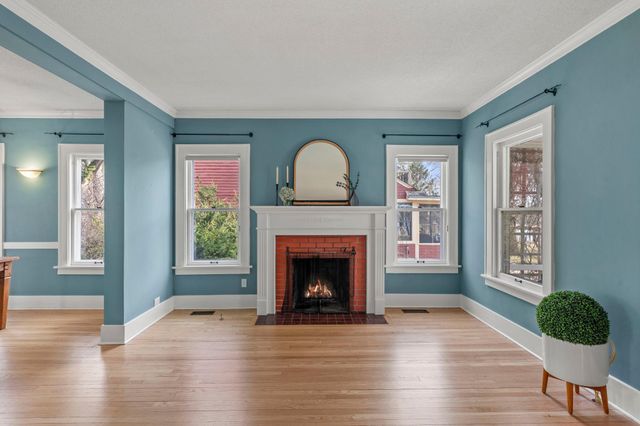 810 River Lane, Anoka, MN 55303