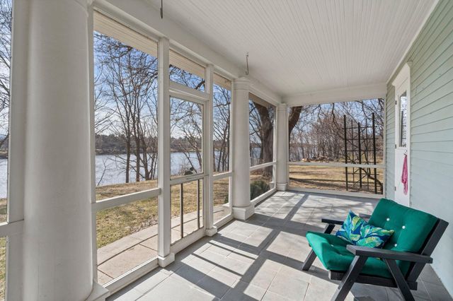 810 River Lane, Anoka, MN 55303