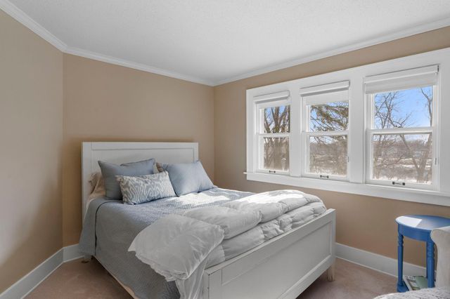 810 River Lane, Anoka, MN 55303