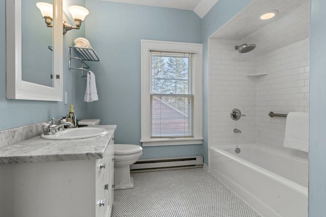 810 River Lane, Anoka, MN 55303