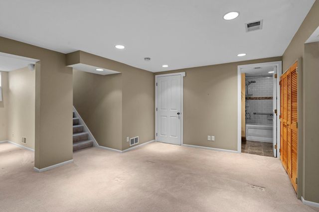 810 River Lane, Anoka, MN 55303