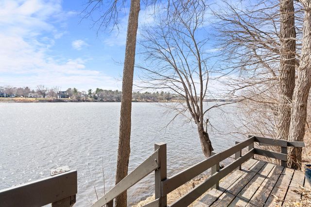 810 River Lane, Anoka, MN 55303