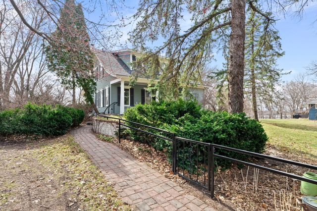 810 River Lane, Anoka, MN 55303