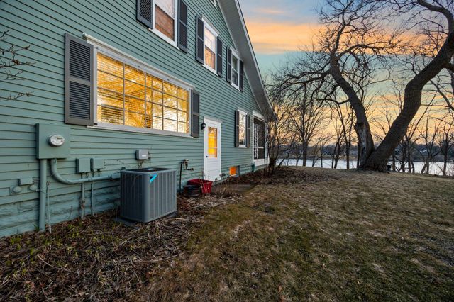 810 River Lane, Anoka, MN 55303