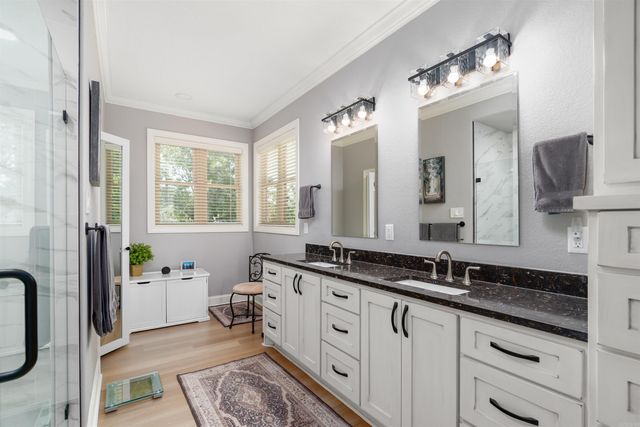 6 Nina Trace, Hot Springs Village, AR 71909