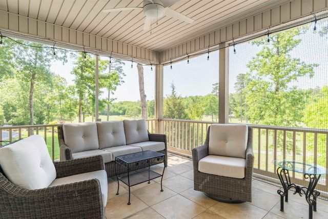 6 Nina Trace, Hot Springs Village, AR 71909