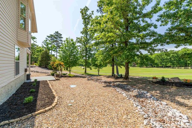 6 Nina Trace, Hot Springs Village, AR 71909