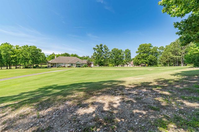 6 Nina Trace, Hot Springs Village, AR 71909