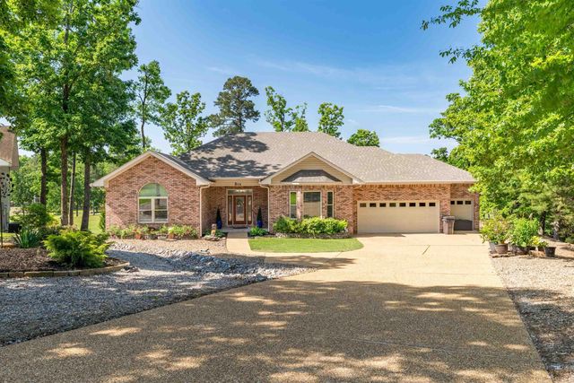 6 Nina Trace, Hot Springs Village, AR 71909