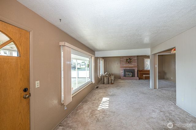 318 NE Lambert Avenue, College Place, WA 99324