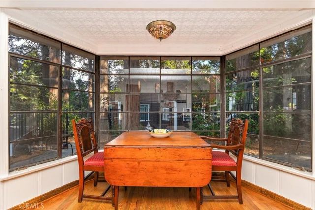 329 Summit Road, Lake Arrowhead, CA 92352