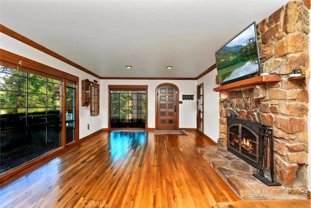 329 Summit Road, Lake Arrowhead, CA 92352