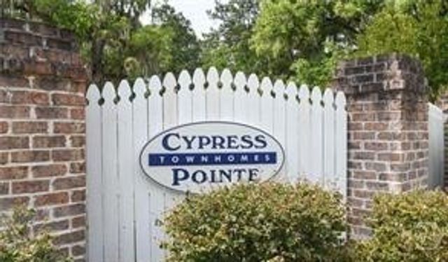 48 Cypress Lane, Richmond Hill, GA 31324