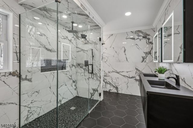 23 Meadow Ln, Sparta Twp., NJ 07871