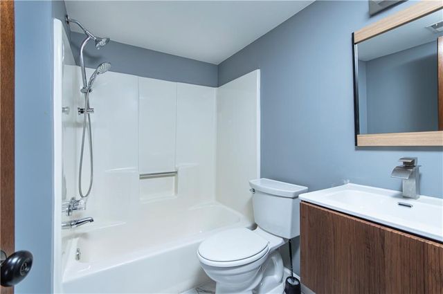 315 Rebecca Lake Way, Fairburn, GA 30213