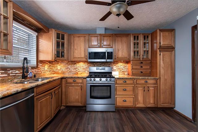 315 Rebecca Lake Way, Fairburn, GA 30213