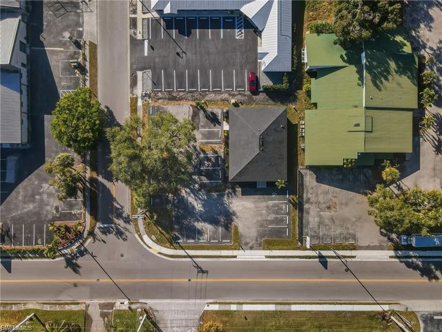 2080 Collier AVE, Fort Myers, FL 33901
